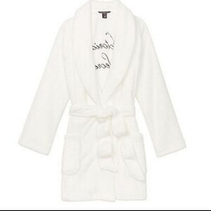 Victoria's Secret Soft White Plush Robe